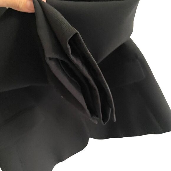 (SOLD) TAHARI Arthur S. Levine Button Front Blazer Black 14P - Picture 7 of 10